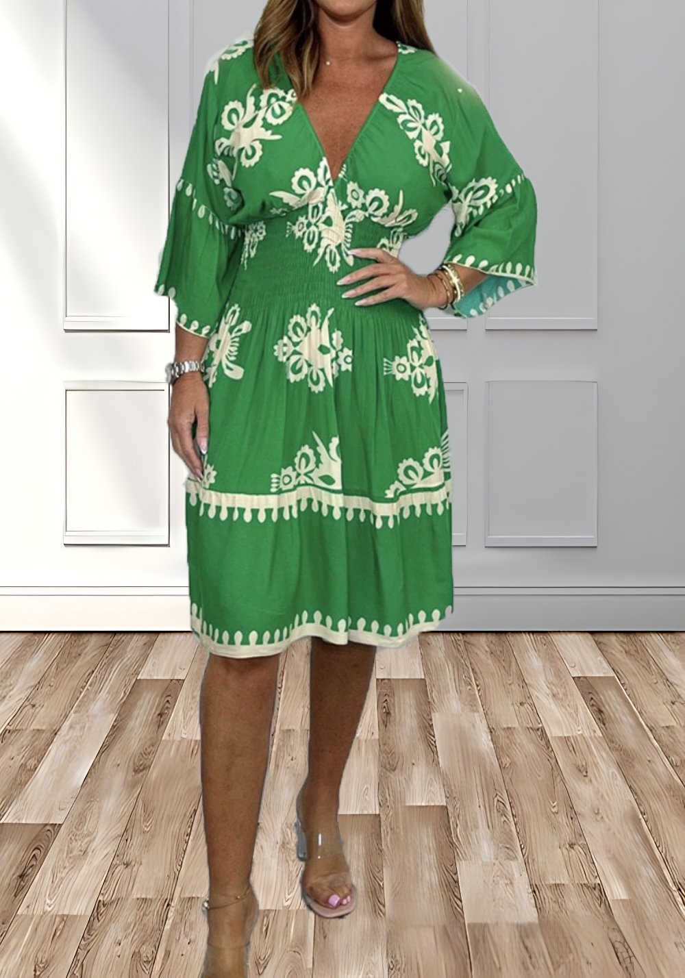 Everyday Classic V-Neck Printed Dress